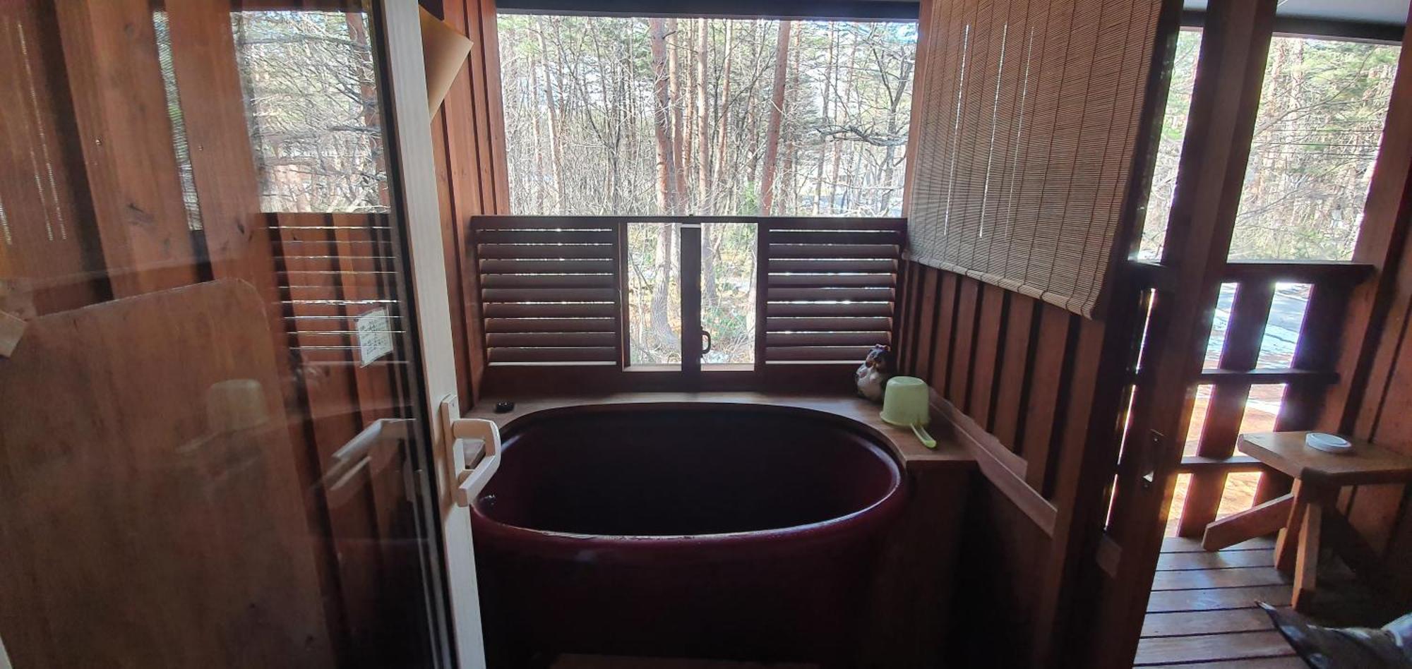 Snowhere Ski Lodge Hakuba Exterior photo