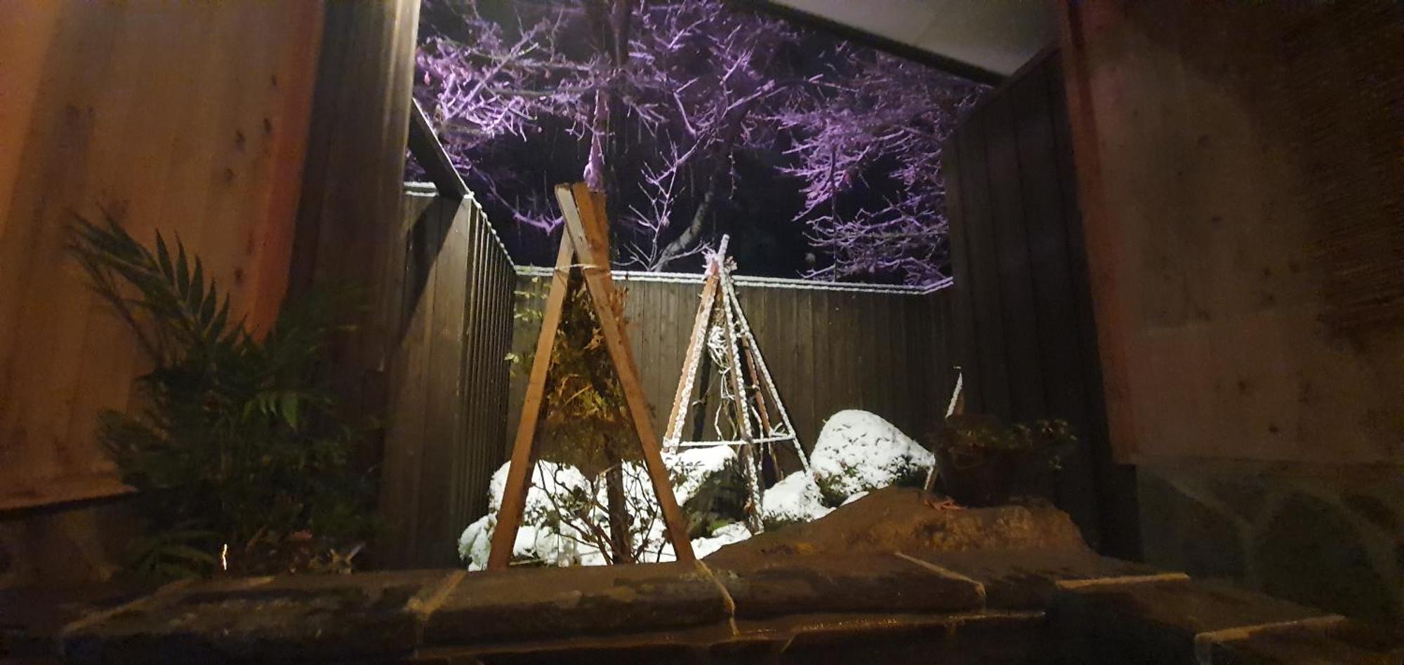 Snowhere Ski Lodge Hakuba Exterior photo