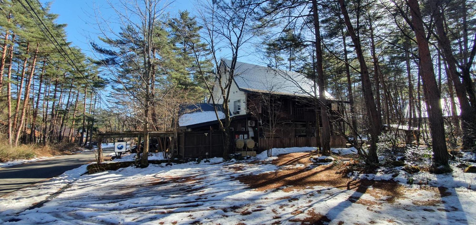 Snowhere Ski Lodge Hakuba Exterior photo